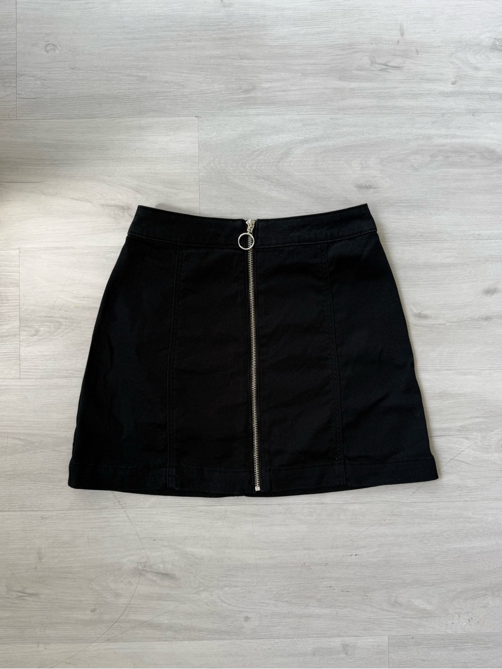 H&M Black Zip Mini Skirt